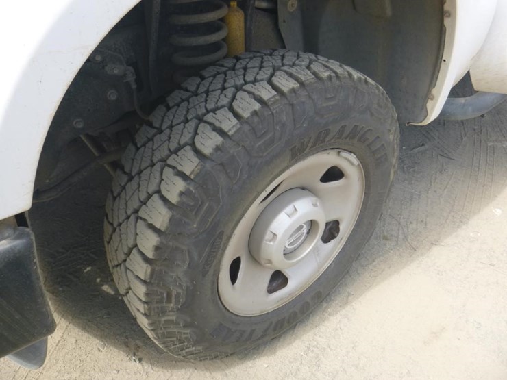 2008-ford-f250-image-13