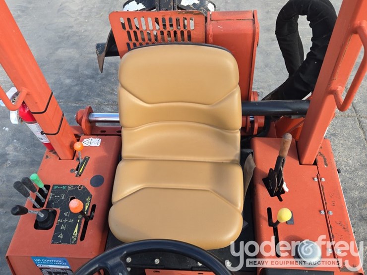 2016-ditch-witch-rt45-image-37