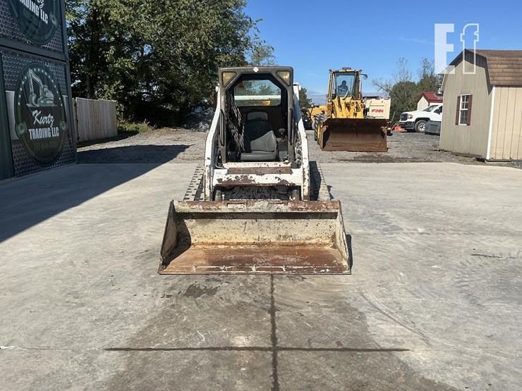 2011-bobcat-t190-image-7