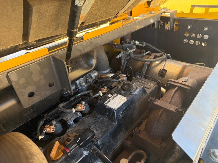 deere-85g-image-69