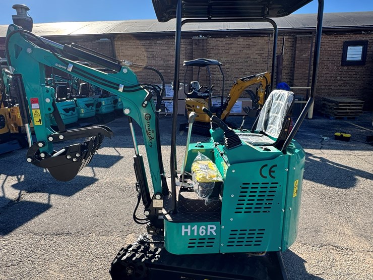 2026-unused-h16r-mini-excavator-image-6