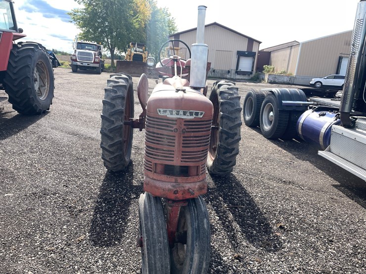 #435-•-farmall-h-tractor-(denmark-wi)-image-2