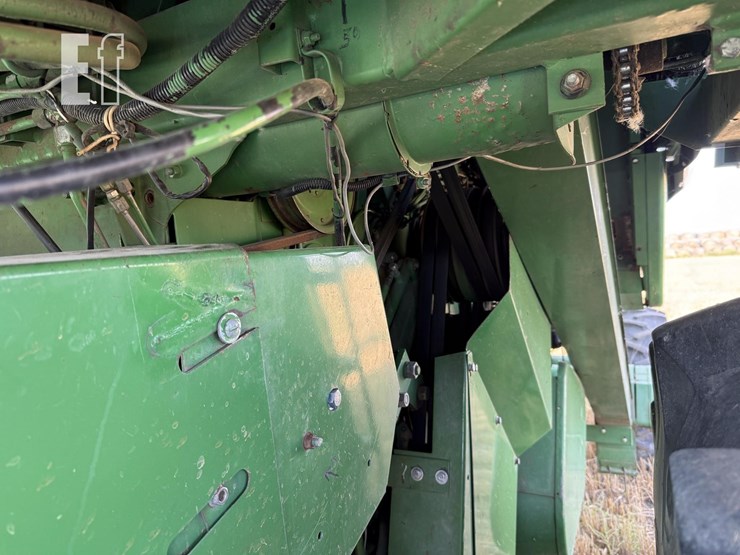 1983-john-deere-8820-image-44