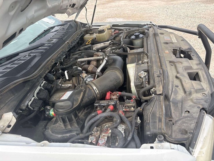 2019-ford-f550-image-9