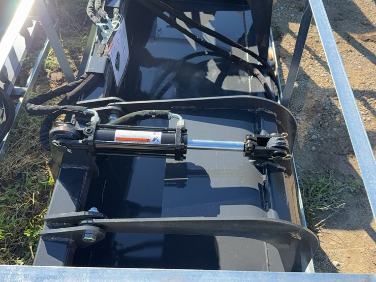 unused-2026-skid-steer-grapple-bucket-attachment-image-3