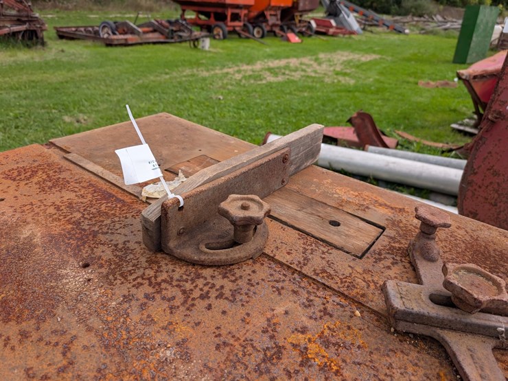 #4051-•-vintage-table-saw-image-8