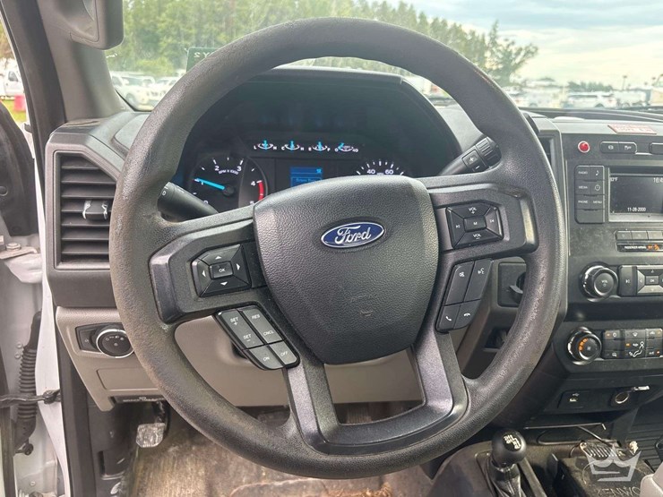 2019-ford-f550-image-13