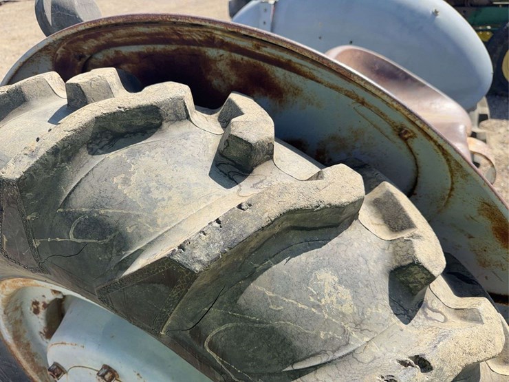 ford-9n-image-15