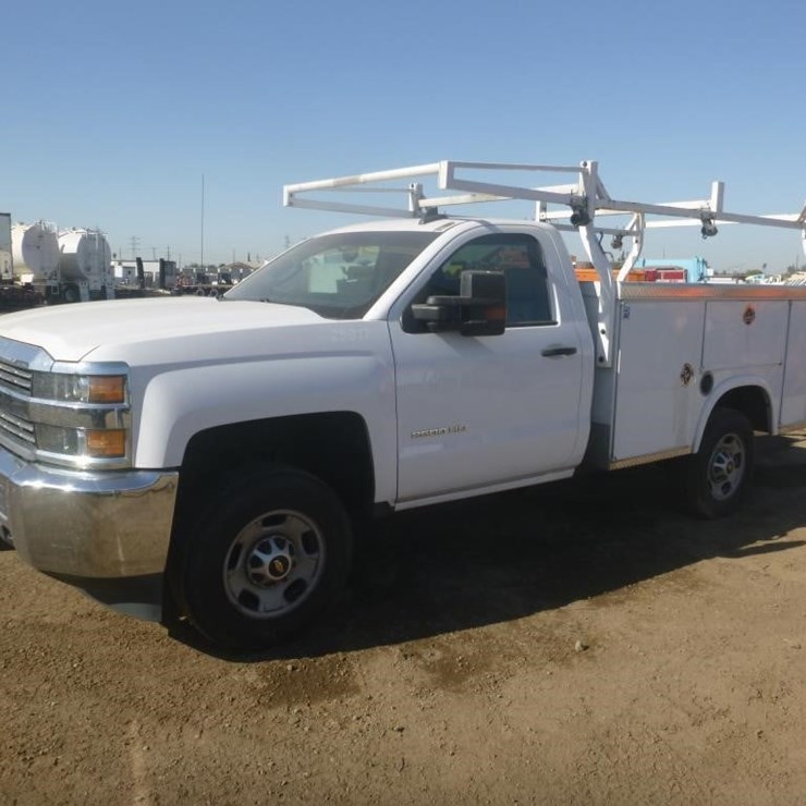 2015 CHEVROLET 2500