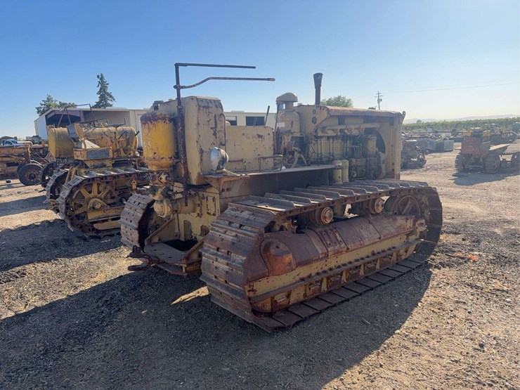 caterpillar-d7-image-6