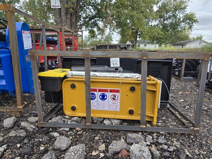 agt-sshh680-hydraulic-hammer-image-1