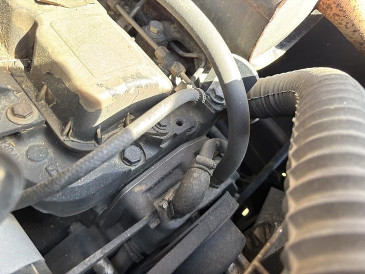 1998-deere-8875-image-32