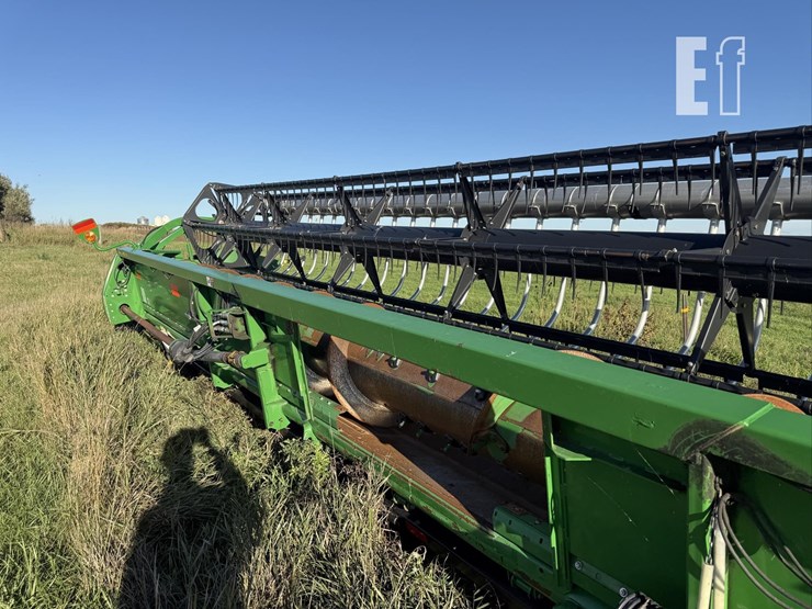 2014-john-deere-635f-image-34