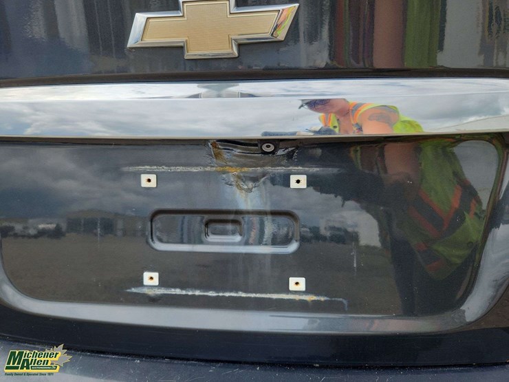 2015-chevrolet-sonic-lt-image-39