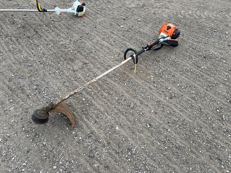 stihl-is-100rx-trimmer-image-2
