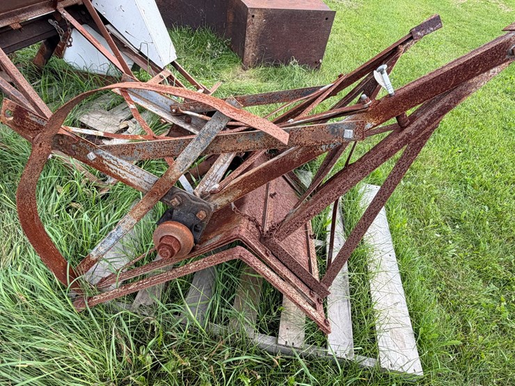 #4021-•-table-buzz-saw-image-6