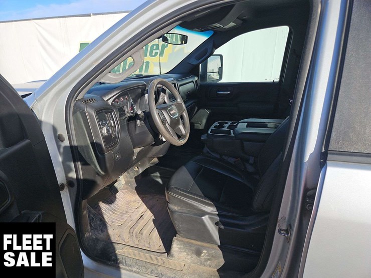2020-gmc-sierra-3500hd-image-13