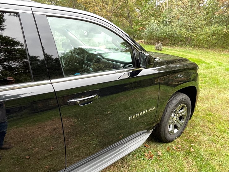 2015-chevrolet-1500-image-37