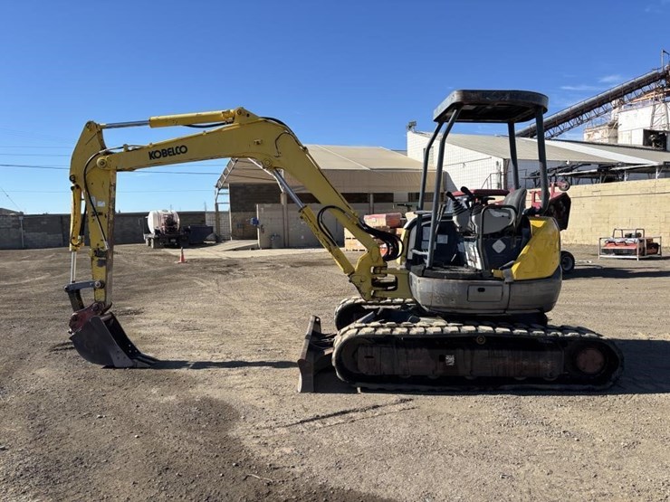 2003-kobelco-sk45sr-image-5