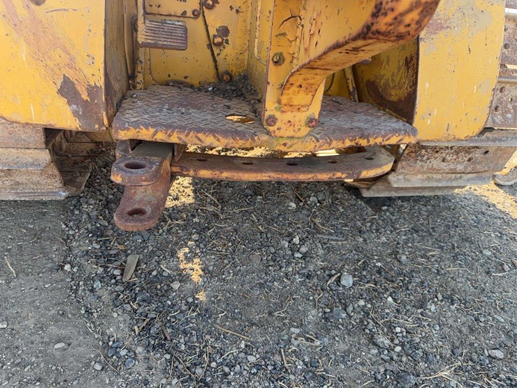 caterpillar-d4-image-36