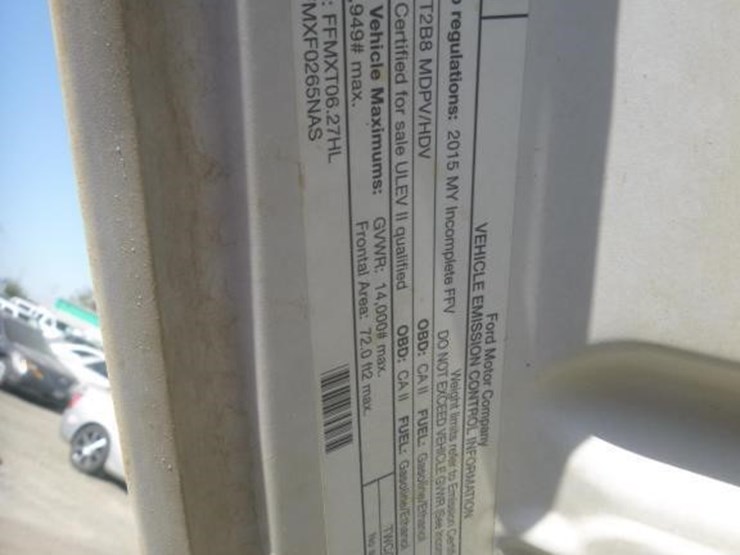 2015-ford-f350-image-17