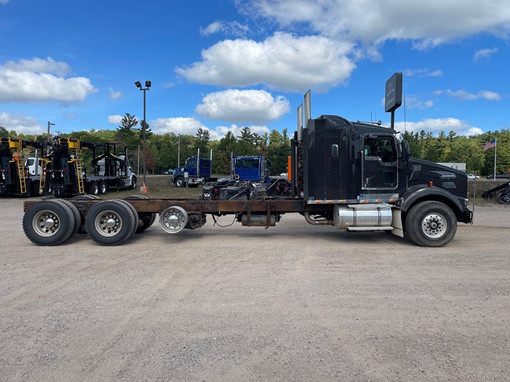 2005-kenworth-t800-image-4
