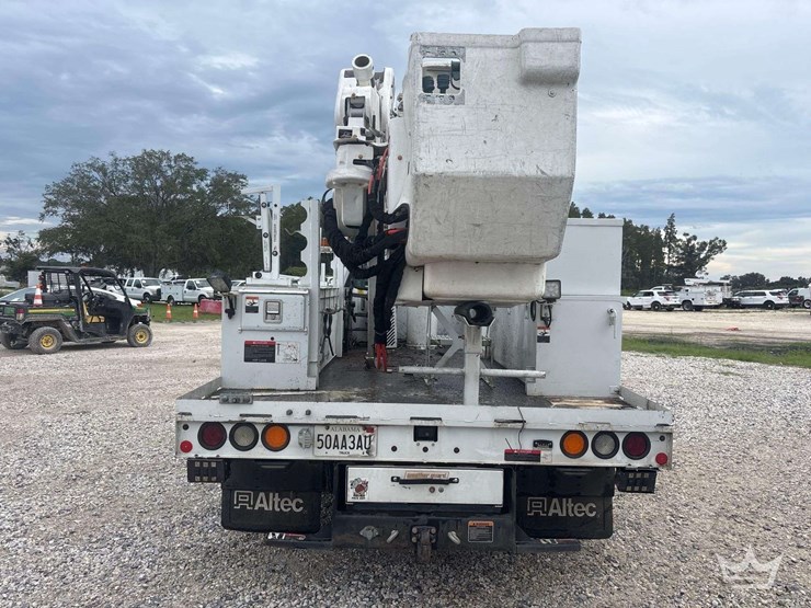 2019-ford-f550-image-48
