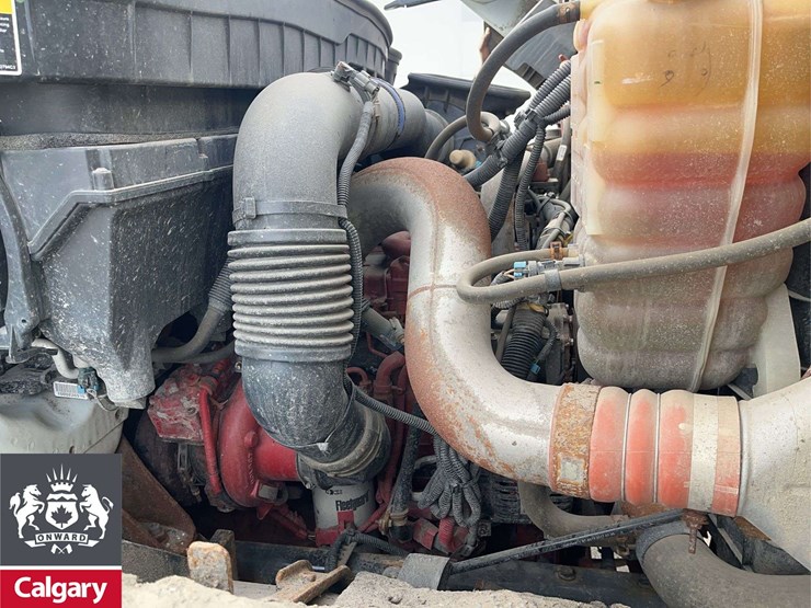 2019-international-workstar-7400-image-25