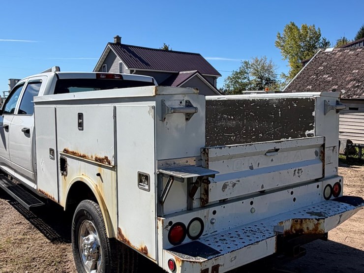 #147-•-2014-dodge-truck-(has-wi-title)-(bear-creek,-wi)-image-8