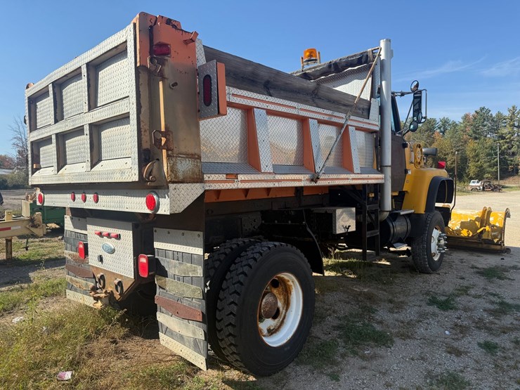 1989-ford-l8000-image-5