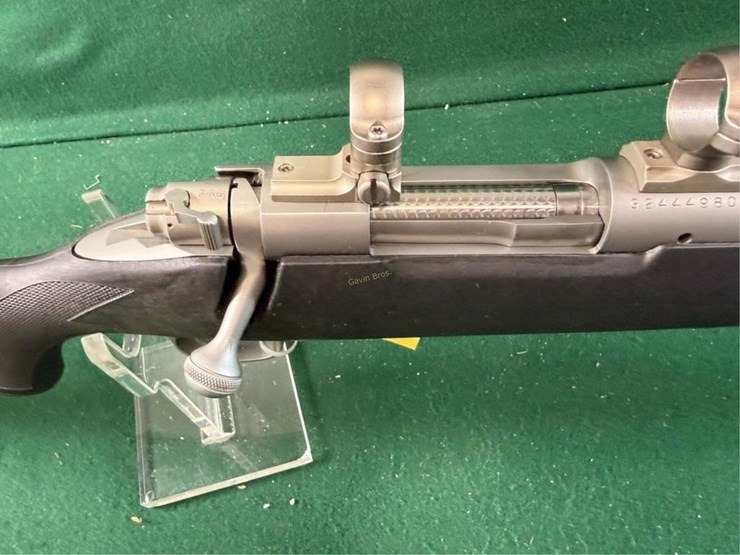 winchester-mdl.70-7mm-wsm-rifle-image-7
