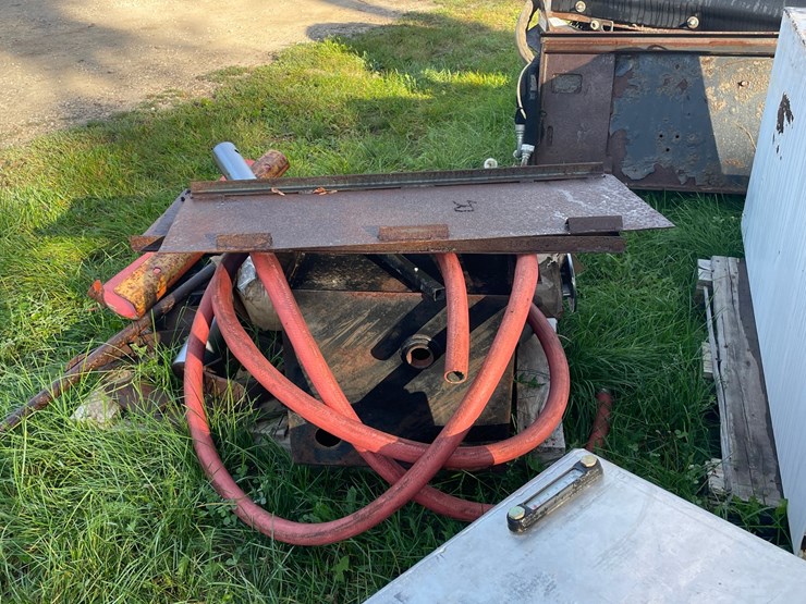 #3237-•-scrap-steel-image-7