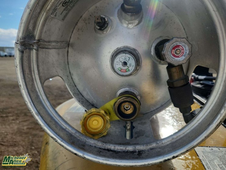 2020-caterpillar-gp30n-image-20