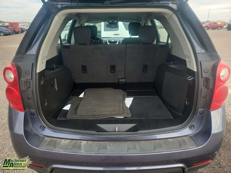 2013-chevrolet-equinox-image-37