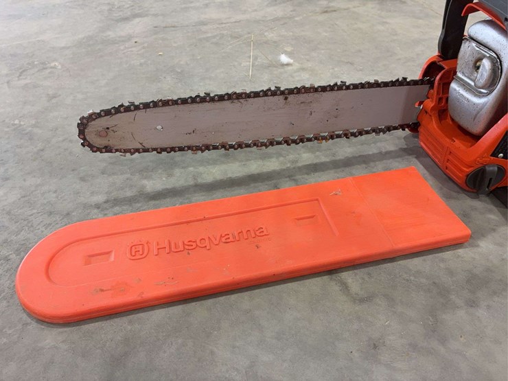 husqvarna-240x-torque-chainsaw-w/blade-guard-image-8