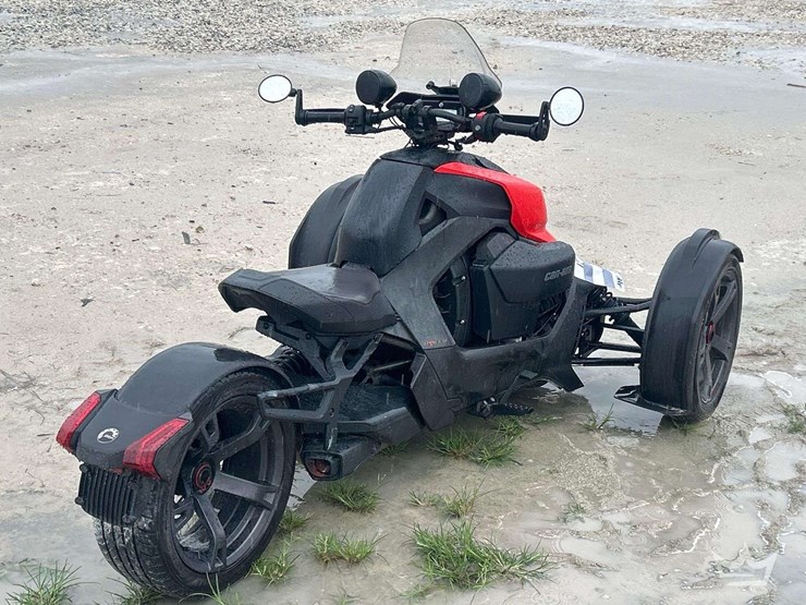 2019-can-am-ryker-motorcycle-image-3