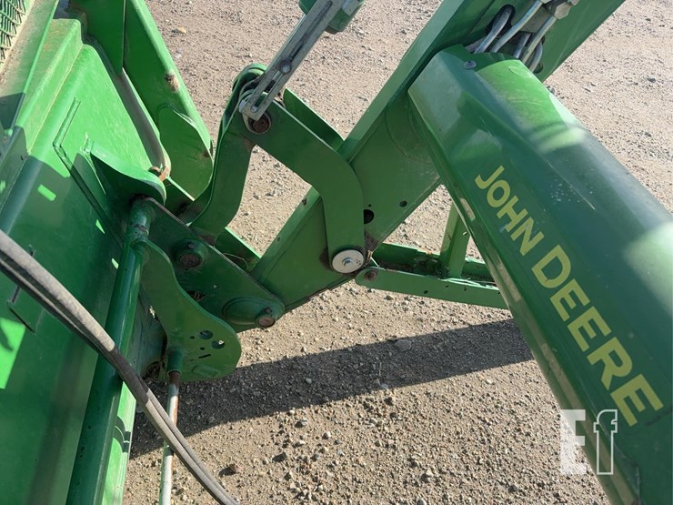 john-deere-640r-image-13