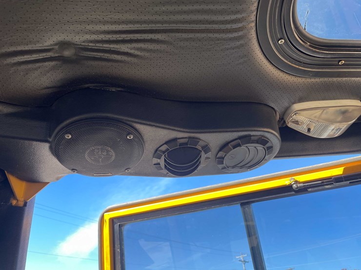 #1785-•-2012-mb-msv-multi-service-vehicle-image-28