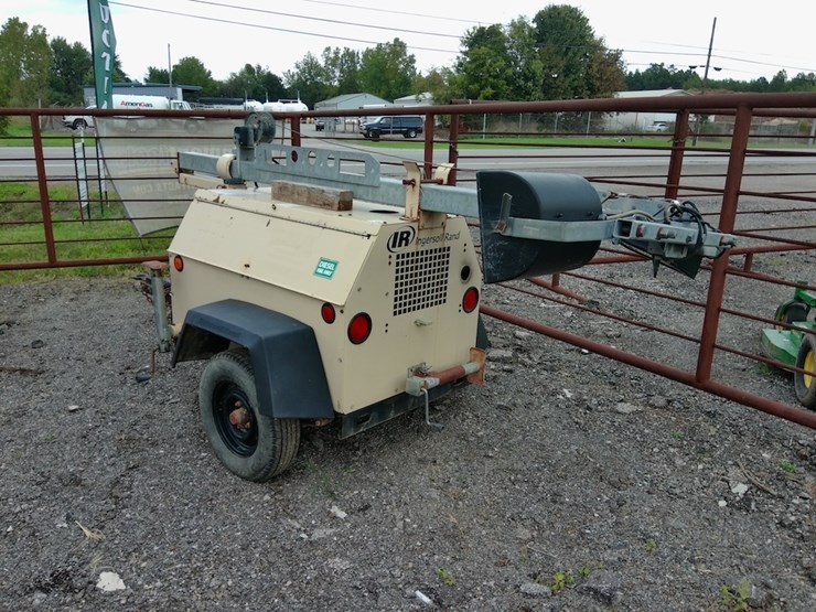 2011-ingersoll-rand-ls-60hz-t4f-light-plant-image-3