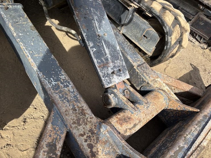 kobelco-sk80cs-1e-image-11