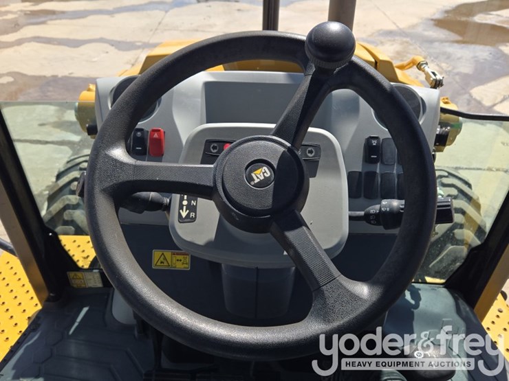 2023-caterpillar-416-image-65