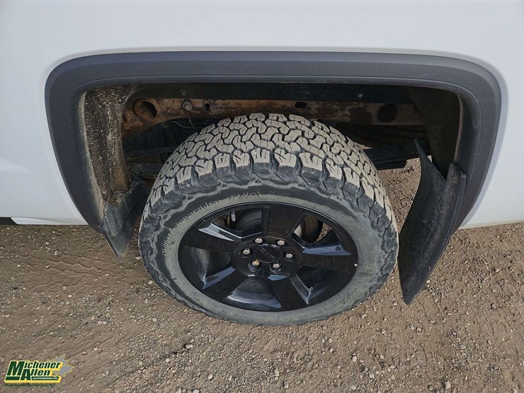 2017-gmc-sierra-1500-image-10
