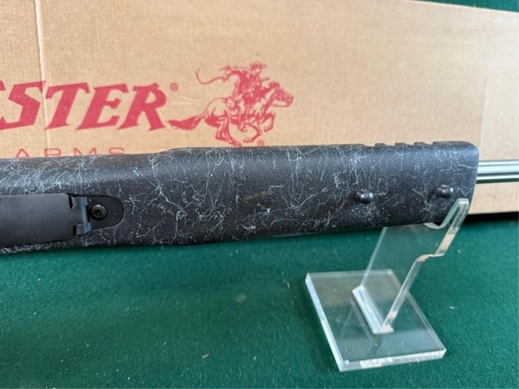 nib-winchester-mdl.70-coyote-light-270-wsm-rifle-image-8