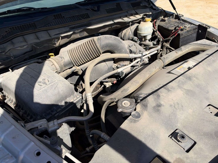 2014-dodge-1500-image-8