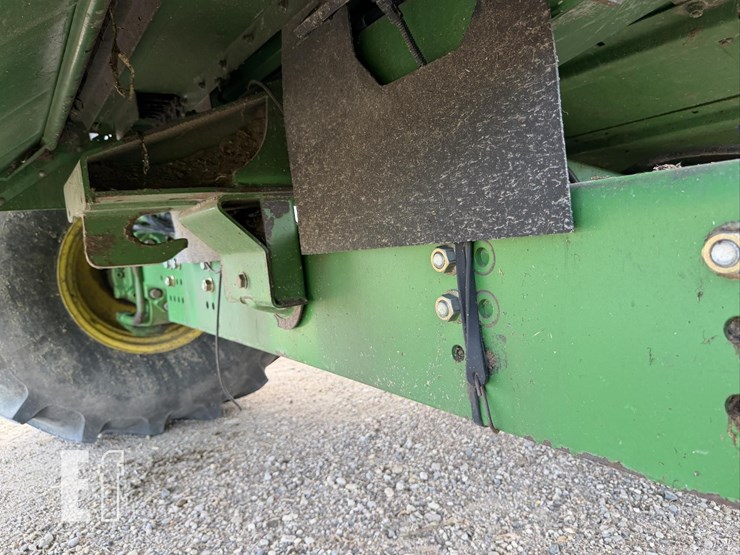 2011-john-deere-9770-sts-image-48