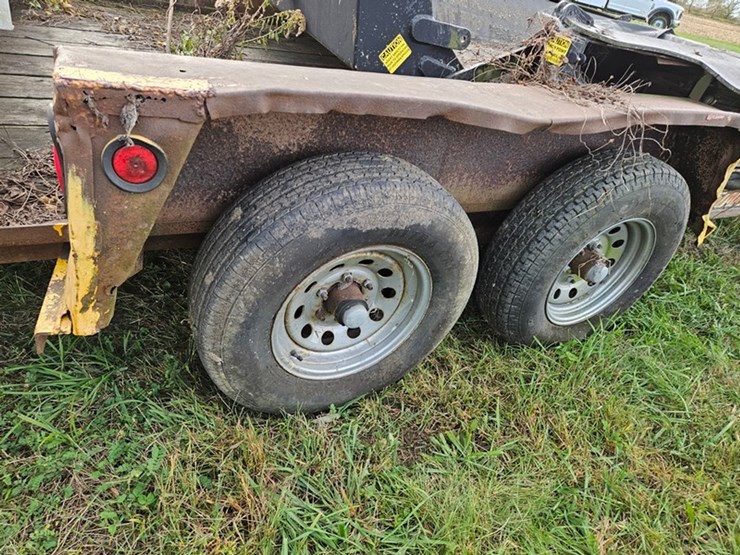 #2126-•-towmaster-tandem-axle-utility-tilt-trailer-image-26
