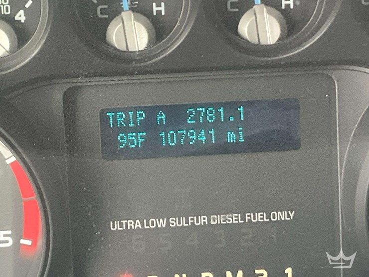 2014-ford-f550-image-12