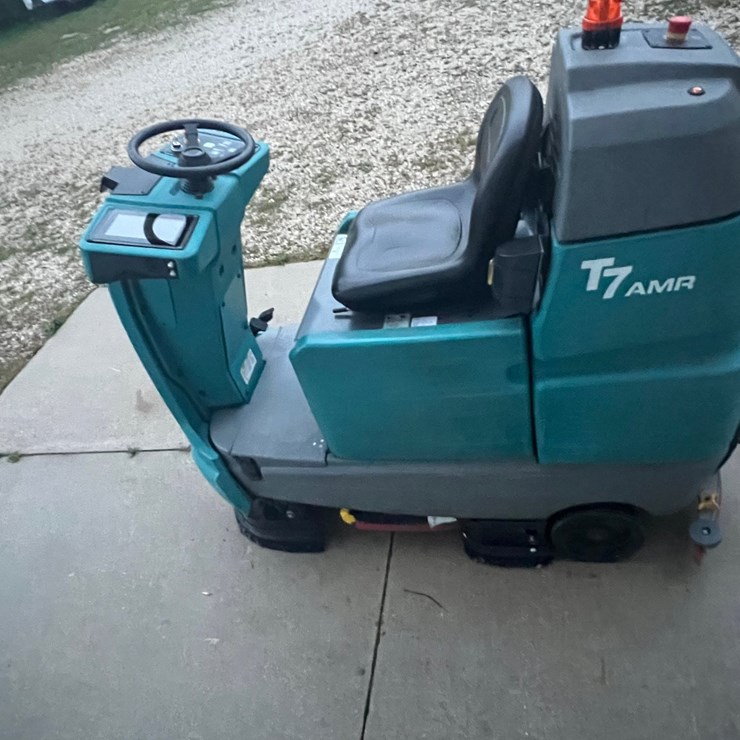 TENNANT T7