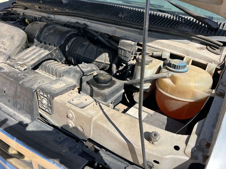 2006-ford-e350-image-8