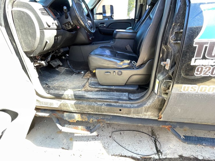 2008-gmc-2500hd-image-39